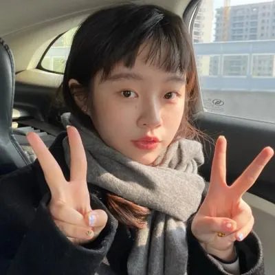 绿茵春色